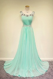 first photo of the dress model